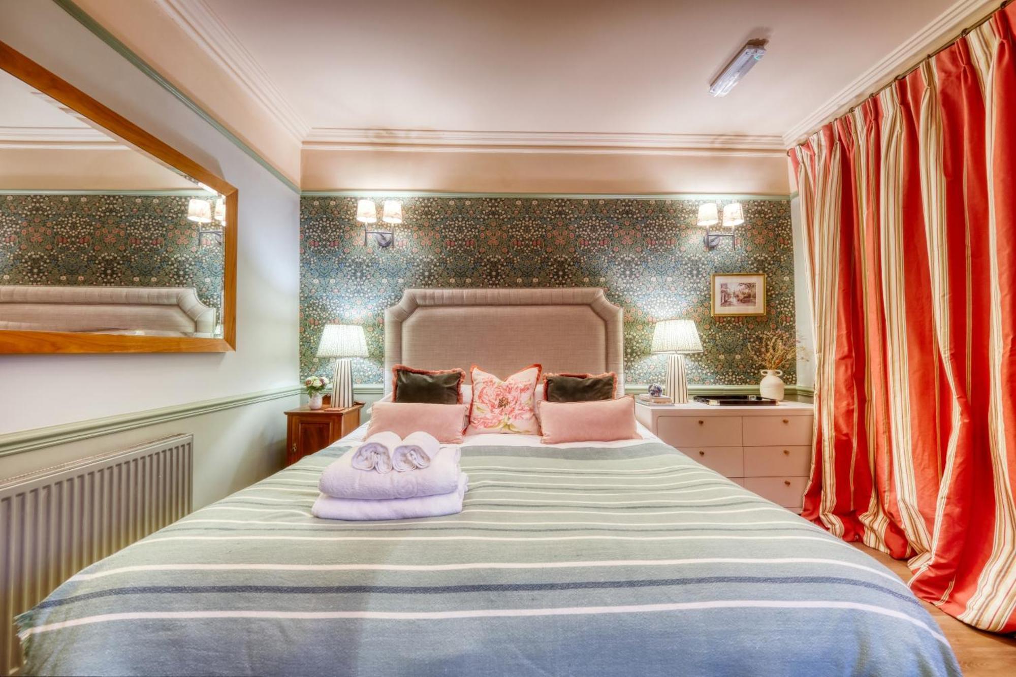 The Bluebell Hotel Bath Luaran gambar